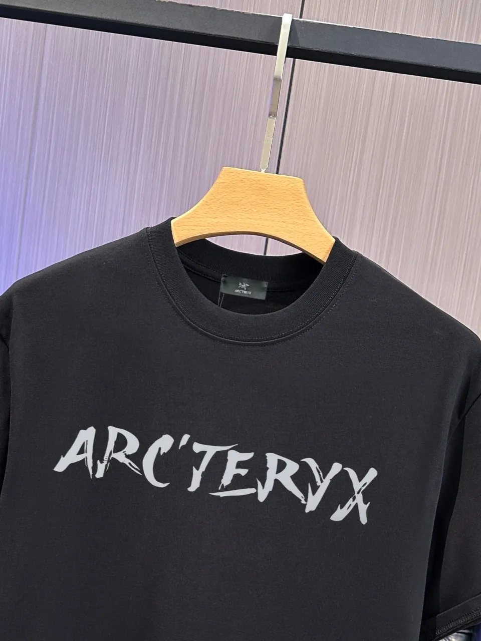 ARC`TERYX 2026 Classic T ， Breathable ， ， ！ Same Style ：White Black Gray Size：S M L XL